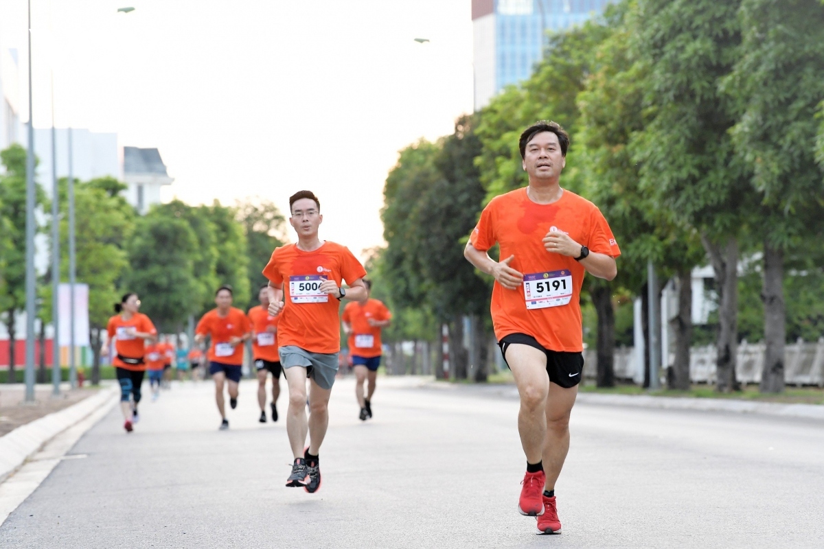 500 people run in response to national radio broadcasting festival 2024 picture 7