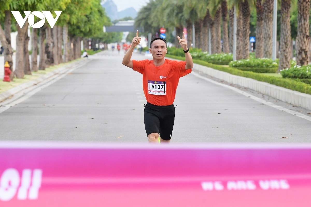 500 people run in response to national radio broadcasting festival 2024 picture 8