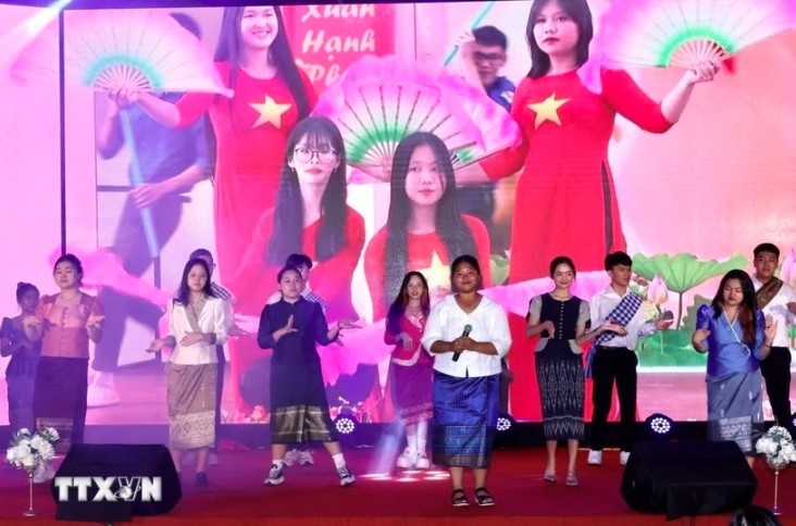 summer camp for young overseas vietnamese kicks off in hanoi picture 1