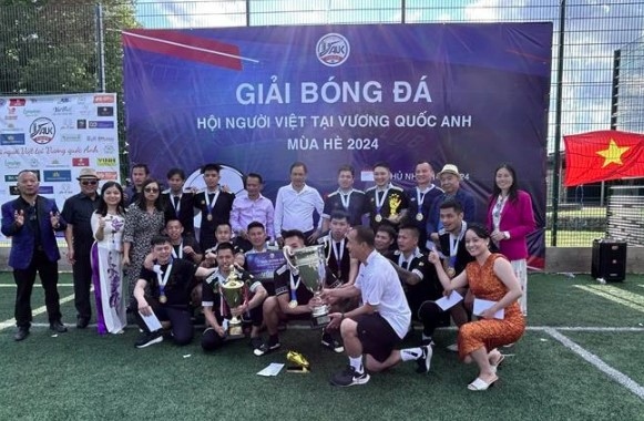 summer football tournament cheers vietnamese expats across uk picture 1