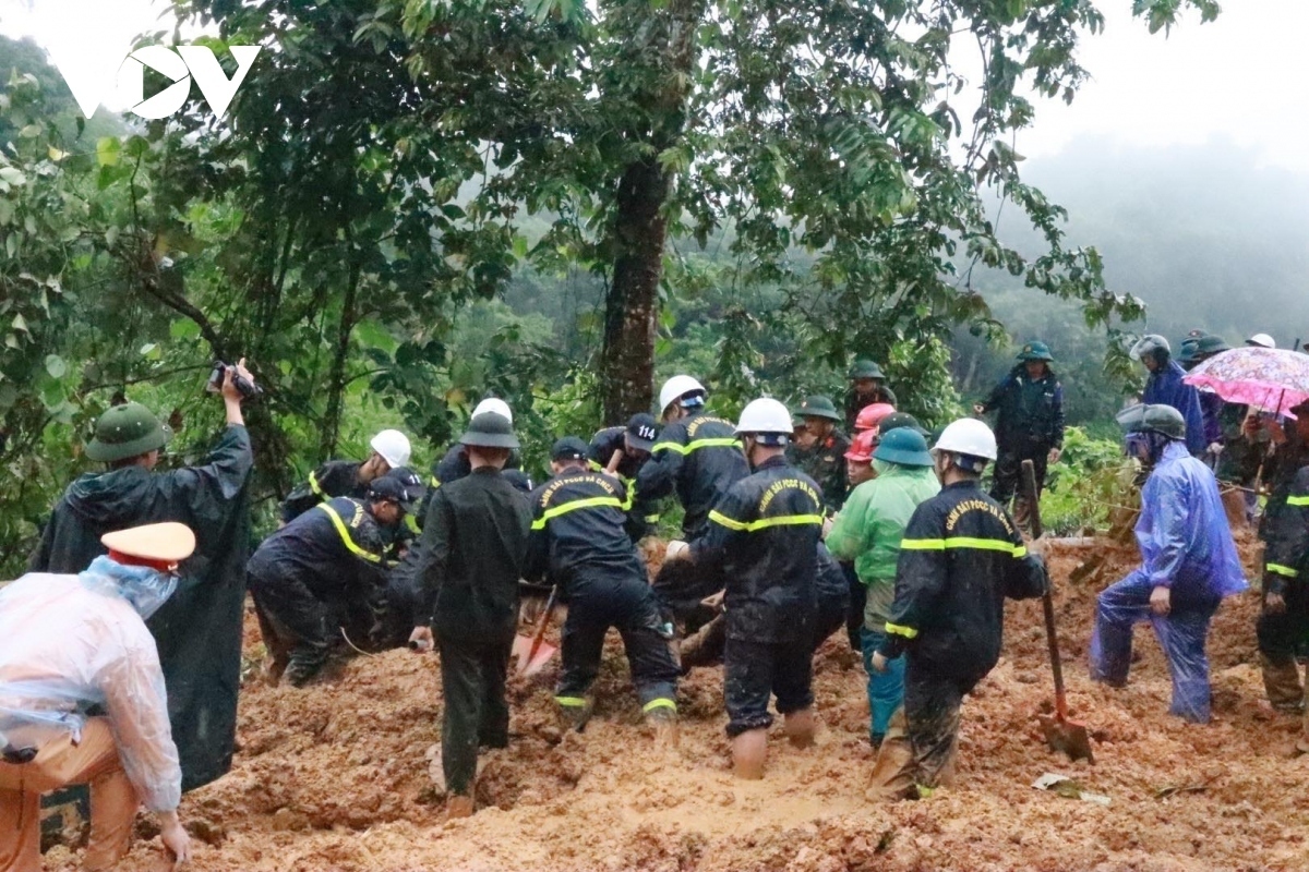 vu sat lo kinh hoang o ha giang tinh nguoi trong con hoan nan hinh anh 2