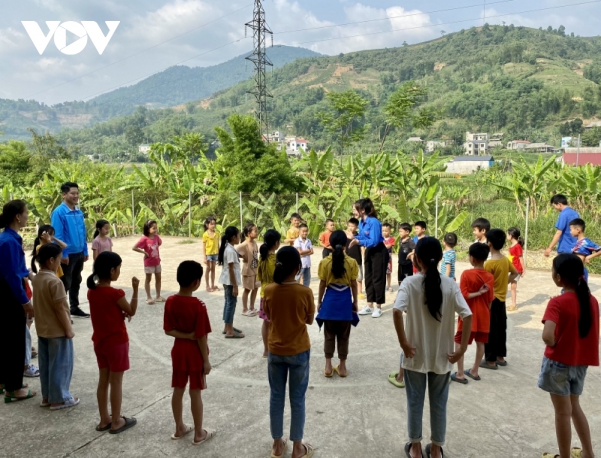 38% trẻ em dân tộc thiểu số dưới 5 tuổi bị suy dinh dưỡng, thấp còi