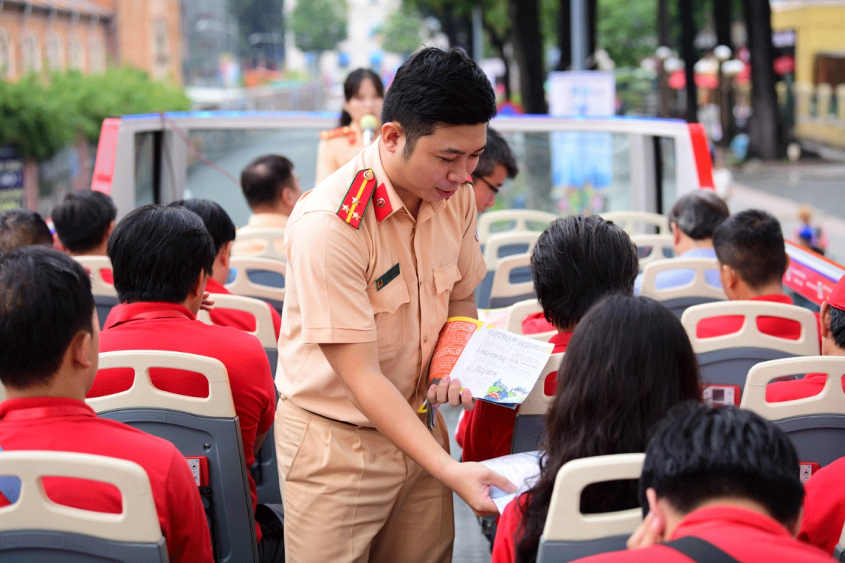 TP.HCM tăng cường xử lý vi phạm giao thông qua thông tin người dân cung cấp