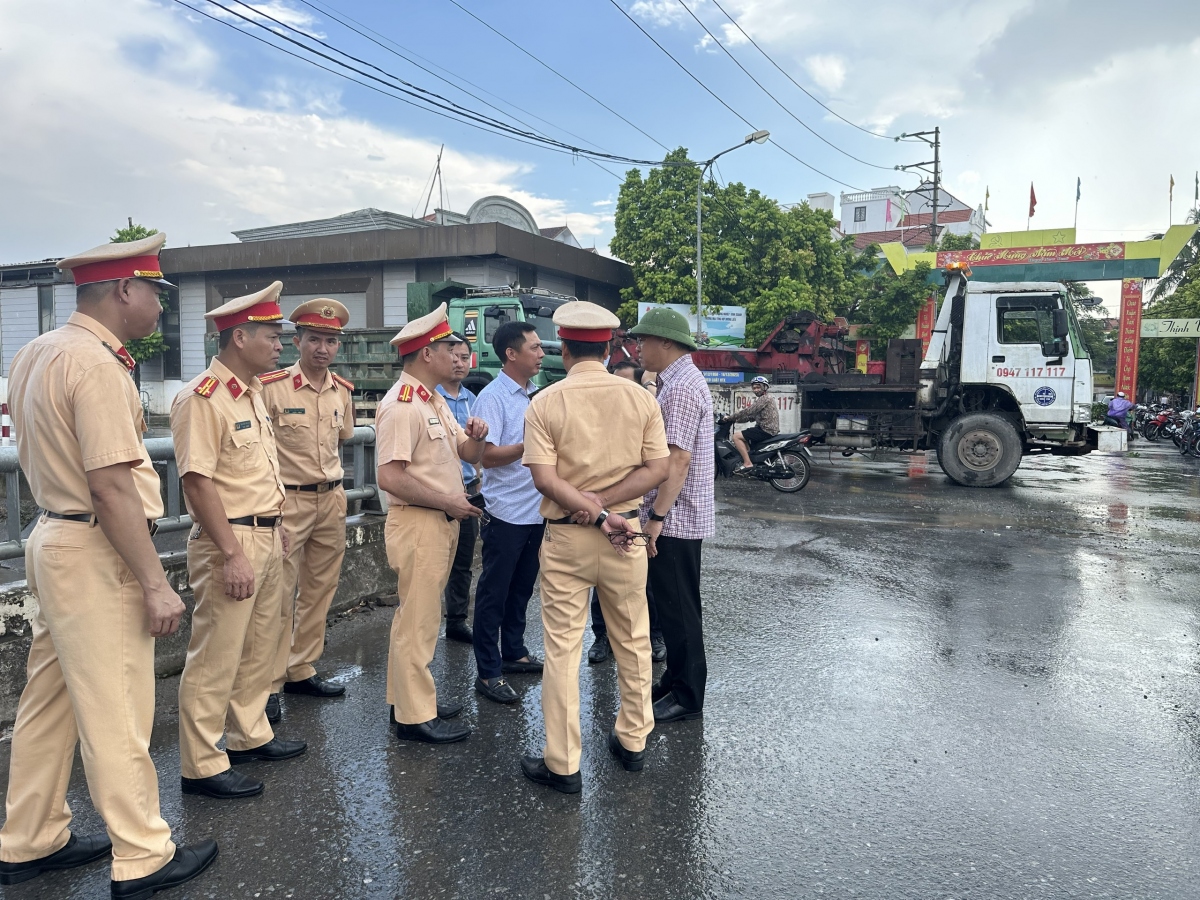 thong tin moi nhat vu tai nan dac biet nghiem trong tai hoai Duc, ha noi hinh anh 2