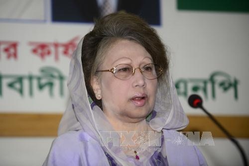 bangladesh tra tu do cho cuu thu tuong khaleda zia hinh anh 1