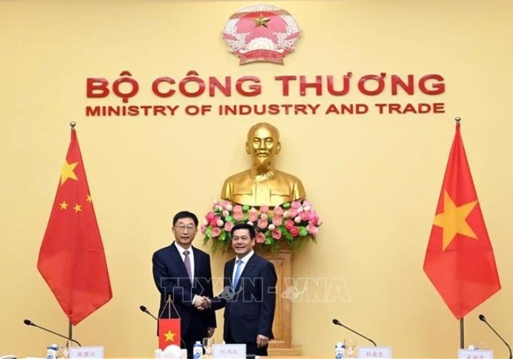 vietnam, china strengthen economic, trade relations picture 1