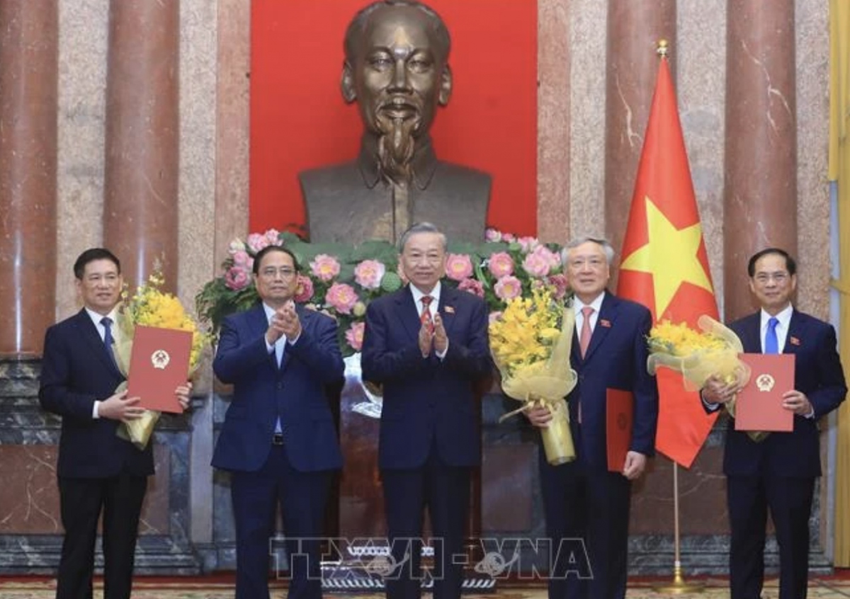 top leader hands over appointment decisions to new deputy pms, ministers picture 1