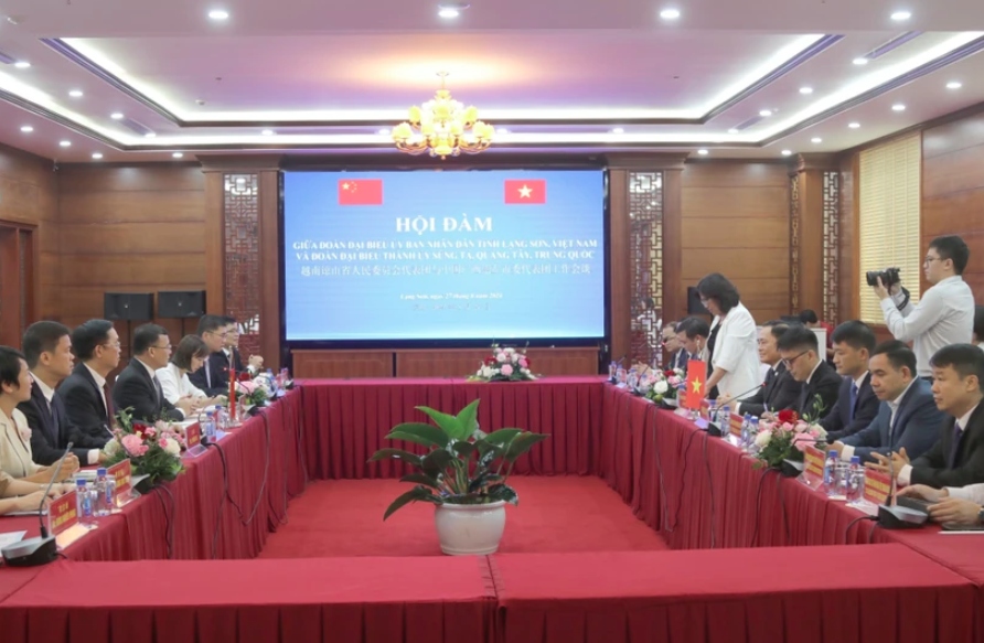 lang son, china s chongzuo city work to facilitate trade, tourism activities picture 1