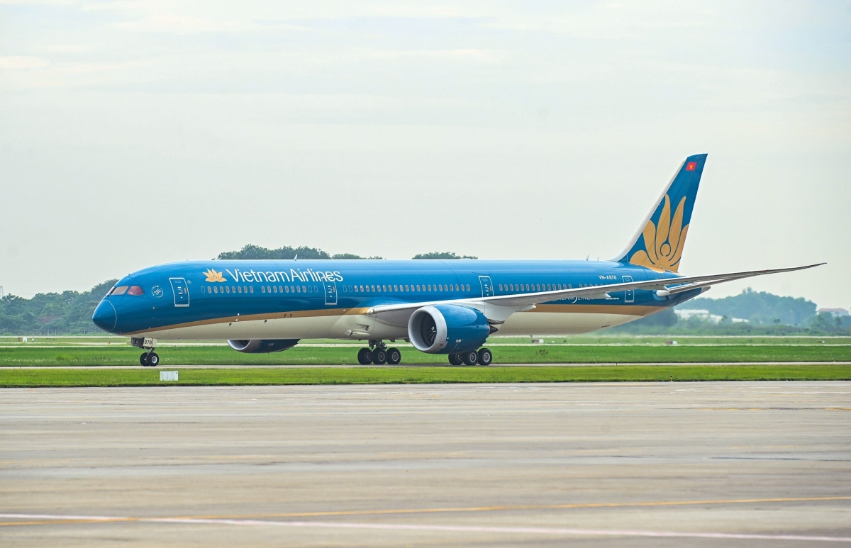 kham pha sieu may bay than rong boeing 787-10 cua vietnam airlines hinh anh 1