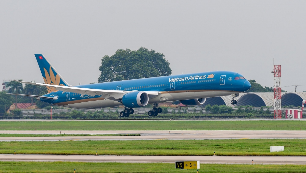 kham pha sieu may bay than rong boeing 787-10 cua vietnam airlines hinh anh 13