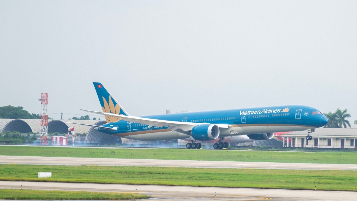 kham pha sieu may bay than rong boeing 787-10 cua vietnam airlines hinh anh 16