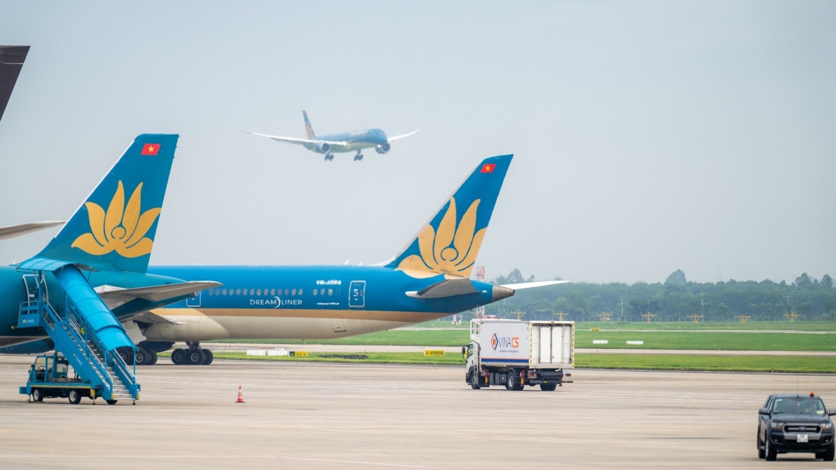 kham pha sieu may bay than rong boeing 787-10 cua vietnam airlines hinh anh 17