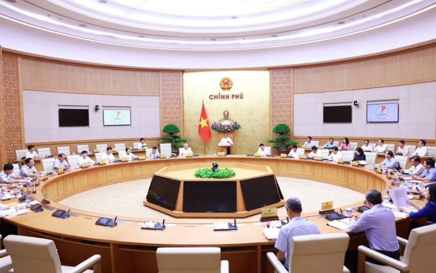 cabinet discusses building of three draft laws picture 1