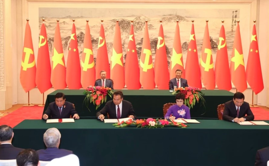 vietnam, china bolster cooperation in social, livelihood fields picture 1