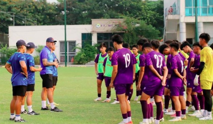 vietnam s u16 football squad announced for friendly tournament in china picture 1