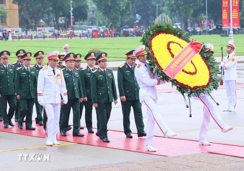 lanh dao Dang, nha nuoc vao lang vieng chu tich ho chi minh nhan dip quoc khanh hinh anh 3