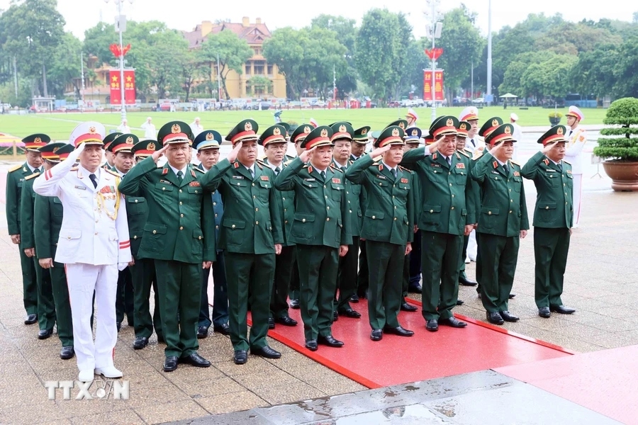 lanh dao Dang, nha nuoc vao lang vieng chu tich ho chi minh nhan dip quoc khanh hinh anh 4