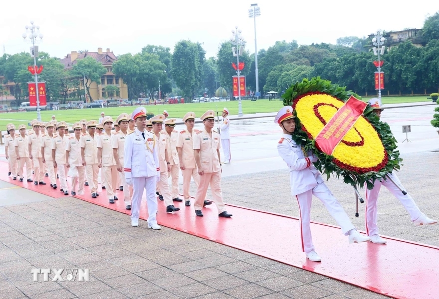 lanh dao Dang, nha nuoc vao lang vieng chu tich ho chi minh nhan dip quoc khanh hinh anh 5