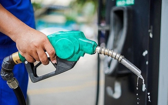 Petrol prices plunge for fourth consecutive time