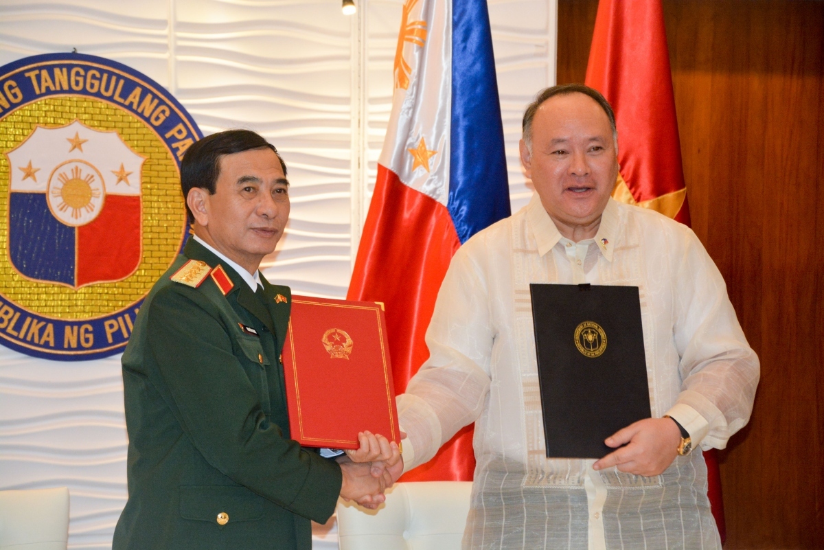 vietnam, philippines eye pragmatic defence ties picture 2