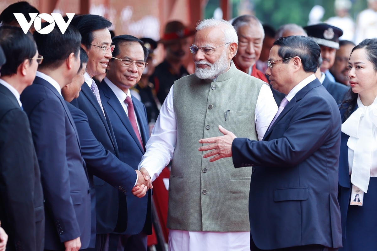 official welcome ceremony held for pm pham minh chinh in india picture 5