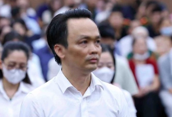 former flc chairman trinh van quyet sentenced to 21 years in prison picture 1