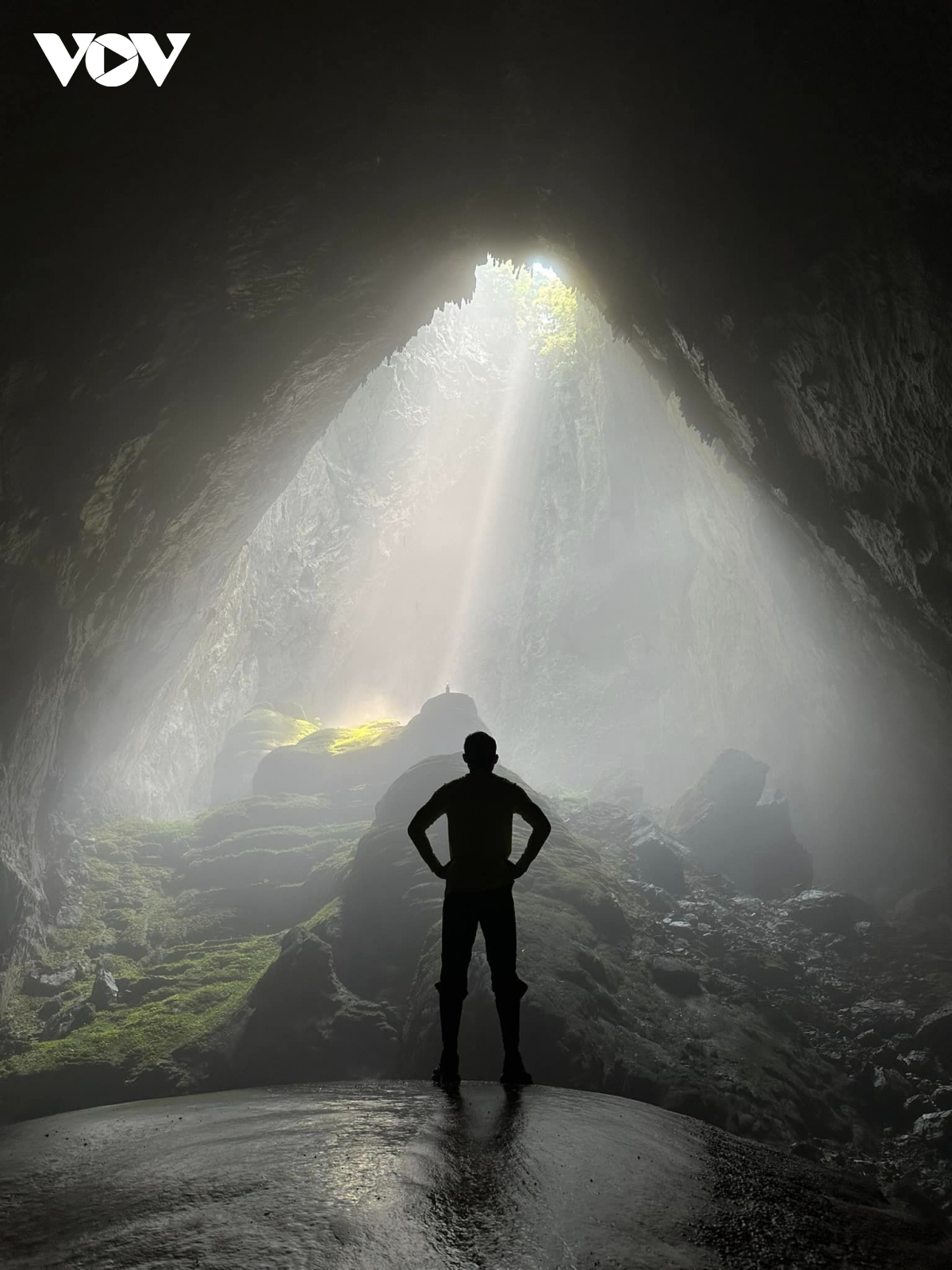 documentary film on son doong cave nominated for 2024 emmy award picture 1