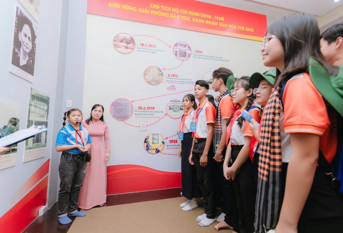 vietnam-laos-cambodia youth festival attracts nearly 200 students picture 6