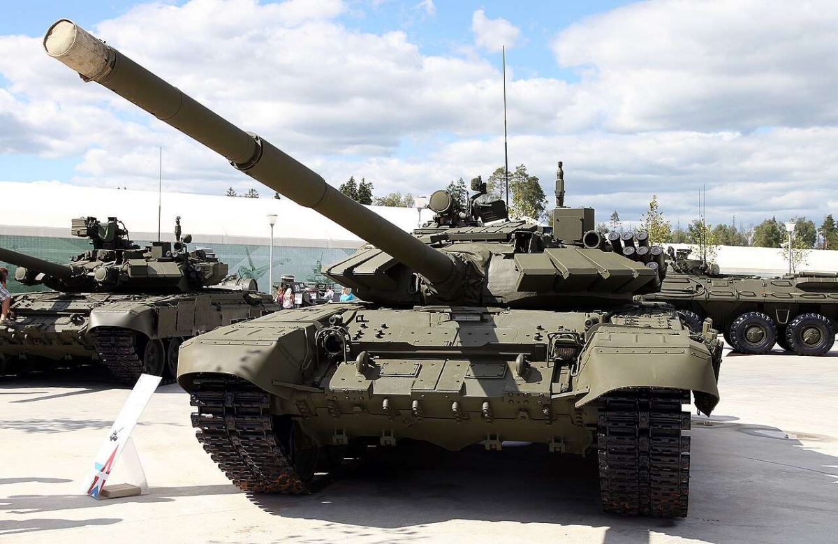nghi van xe tang t-72b3 nga danh bai leopard 2a4 cua ukraine o donbass hinh anh 1