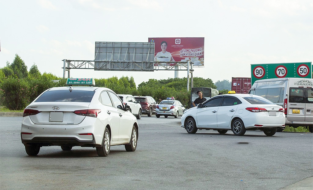 bac ninh xu ly nghiem tinh trang taxi du hinh anh 1