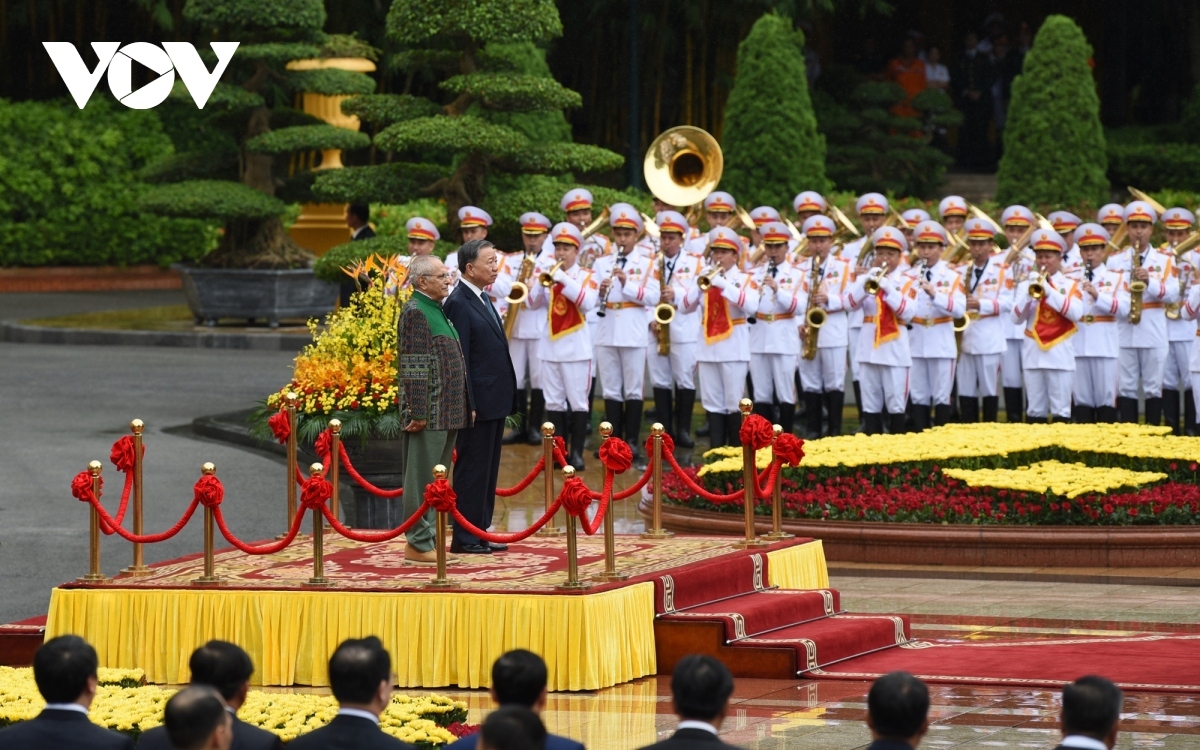 state leader chairs welcome ceremony for timor-leste president picture 1