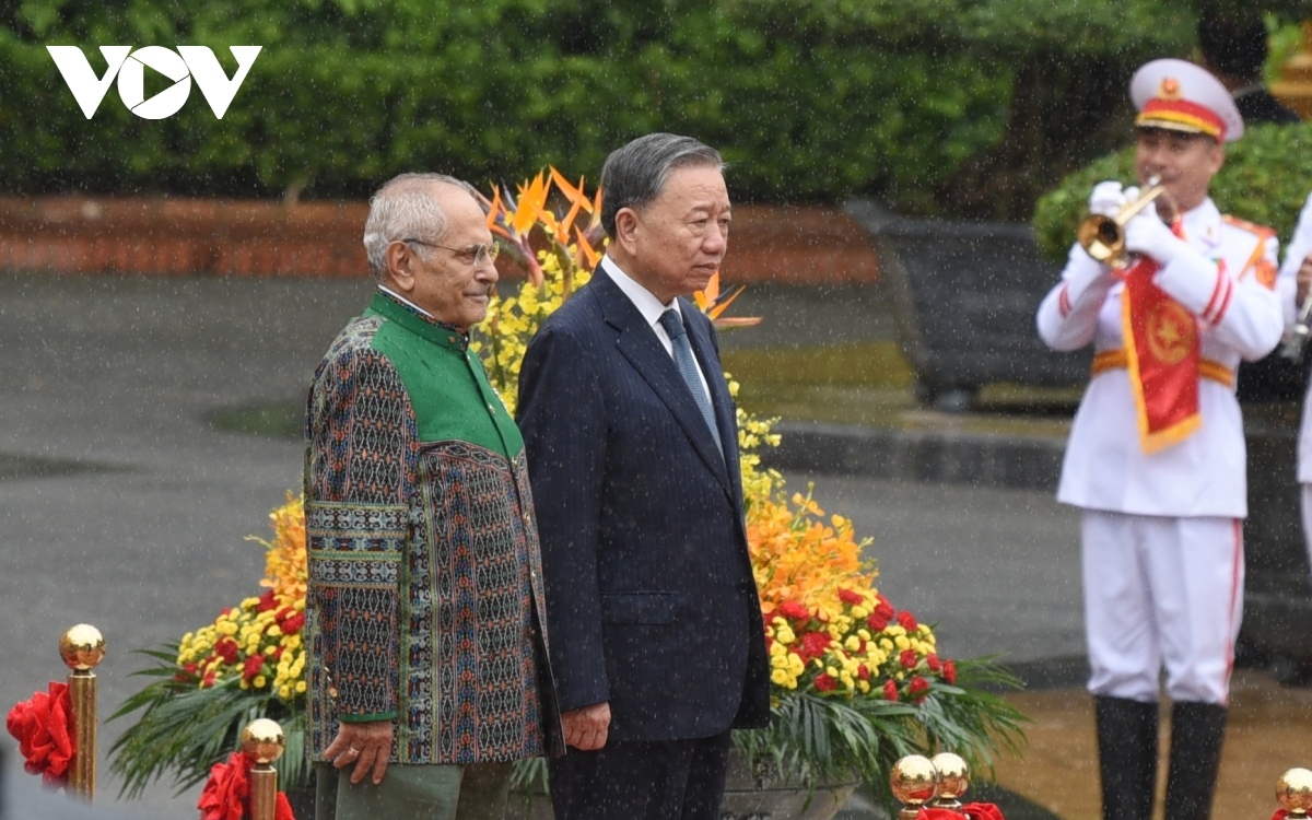 state leader chairs welcome ceremony for timor-leste president picture 2