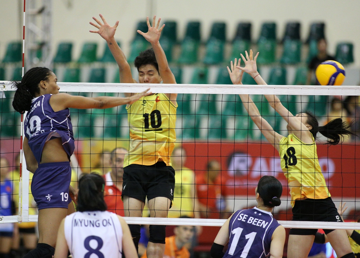 Vietnam’s first win at VTV International Women’s Volleyball Cup - Ảnh 4.