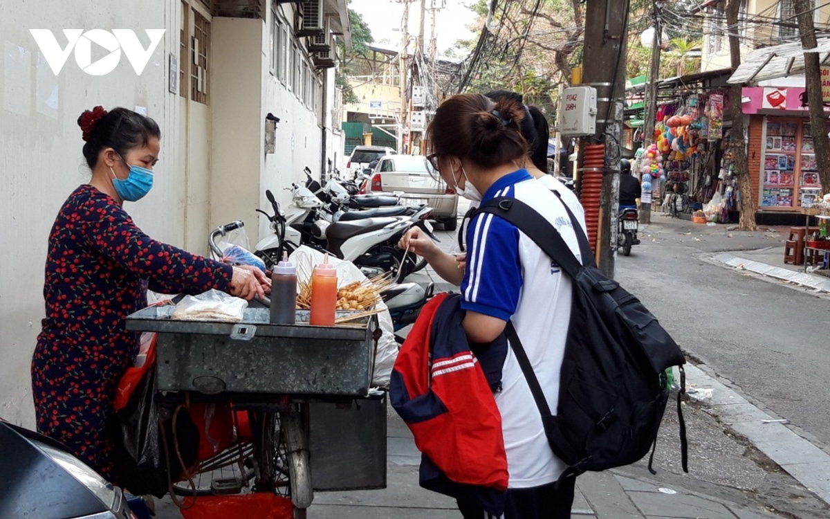 Làm sao để cổng trường an toàn đón năm học mới