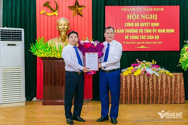 nam Dinh luan chuyen, dieu dong nhieu can bo chu chot hinh anh 1