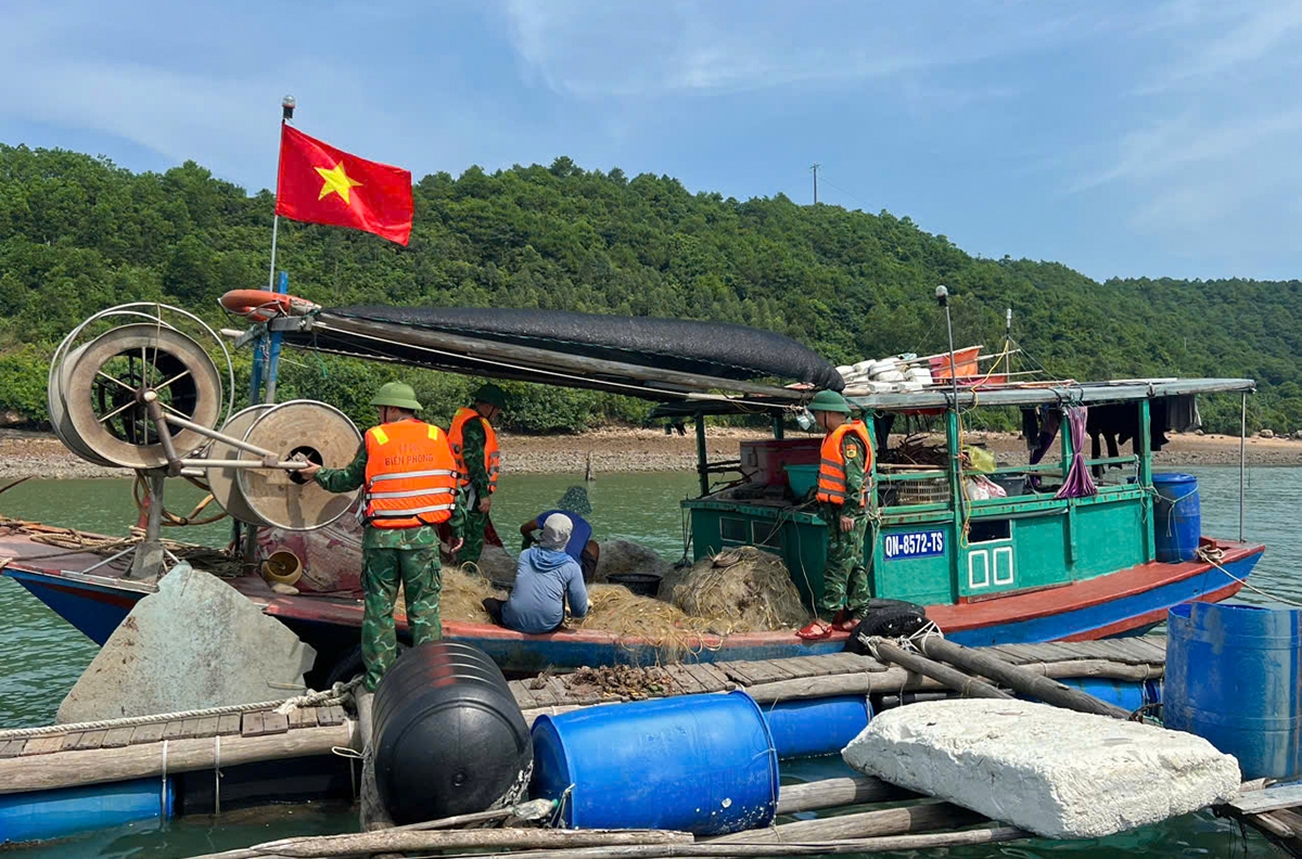 Quảng Ninh huy động 2.700 người ứng trực chống bão số 3
