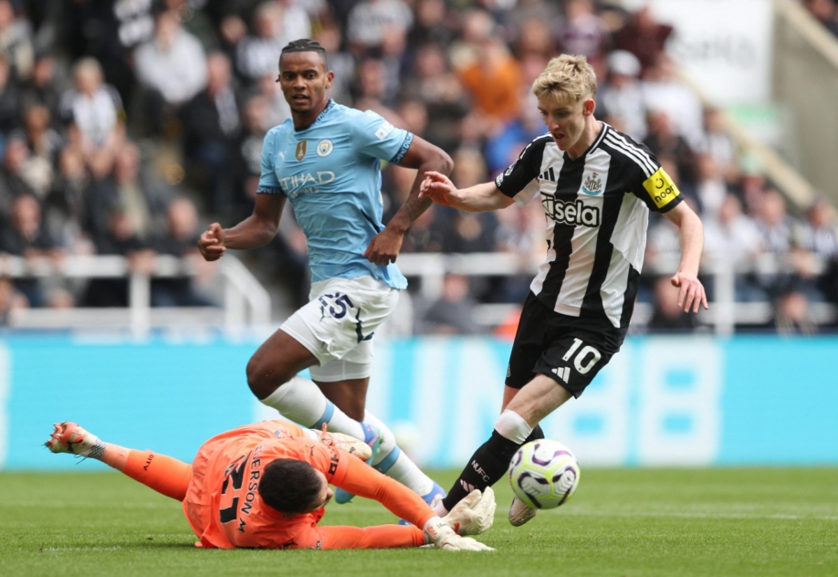 haaland vo duyen ki la, man city-khong-rodri hoa hu via tren san newcastle hinh anh 20