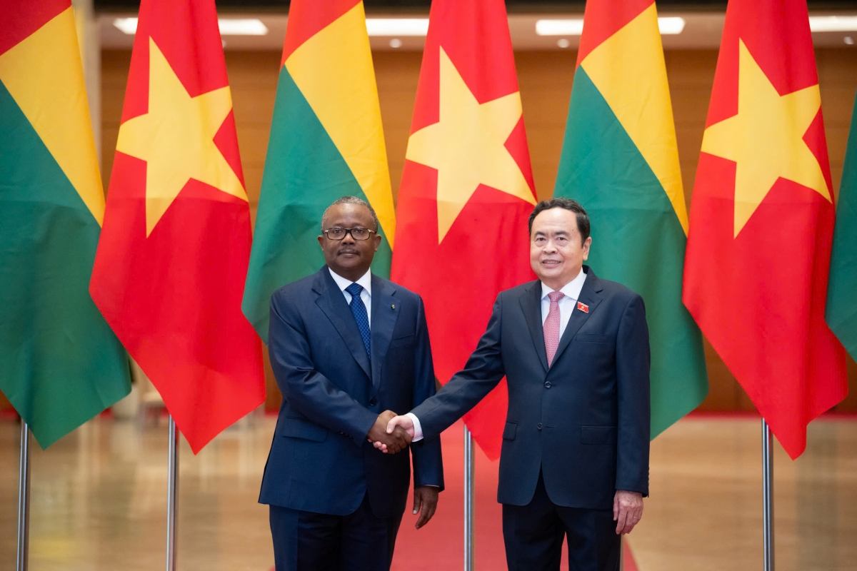 Chủ tịch Quốc hội Trần Thanh Mẫn hội kiến Tổng thống Cộng hòa Guinea Bissau