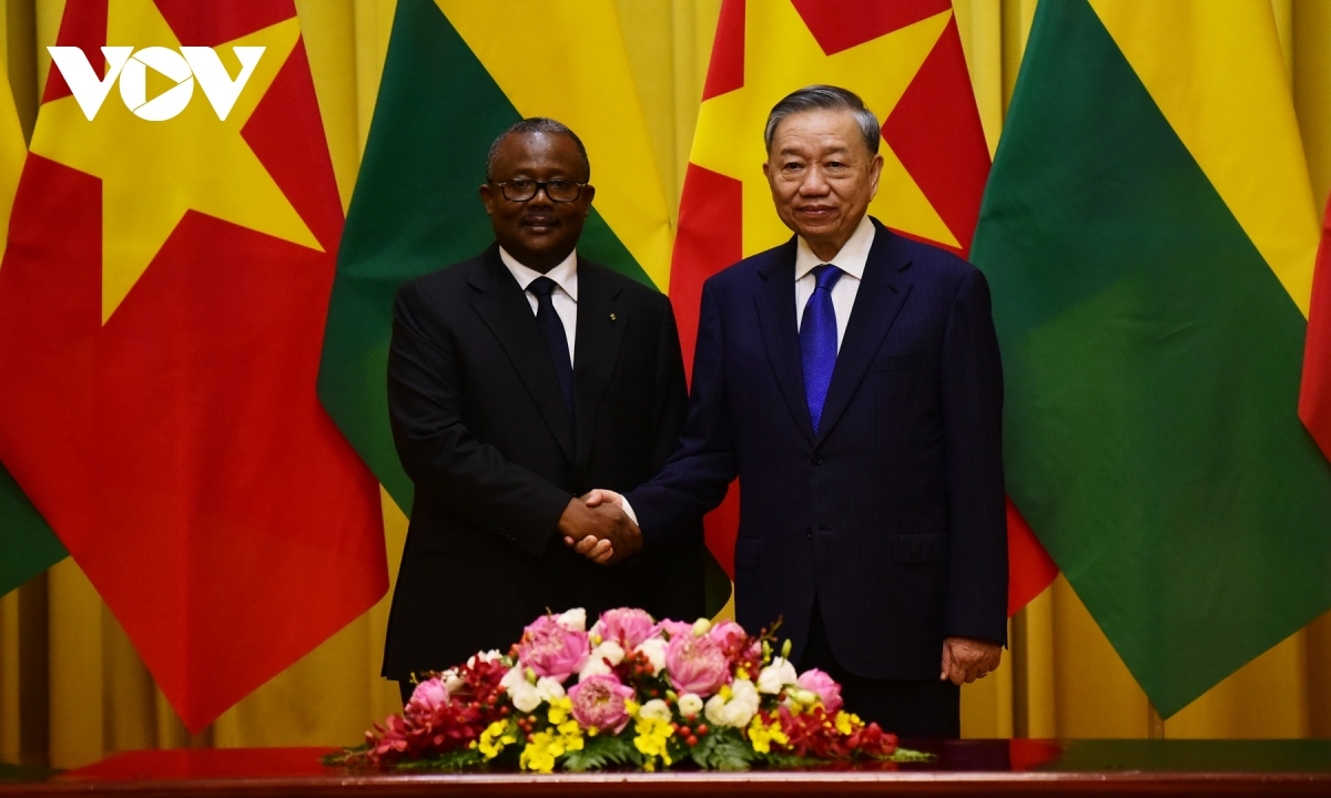 guinea-bissau president warmly welcomed in hanoi on official visit picture 7