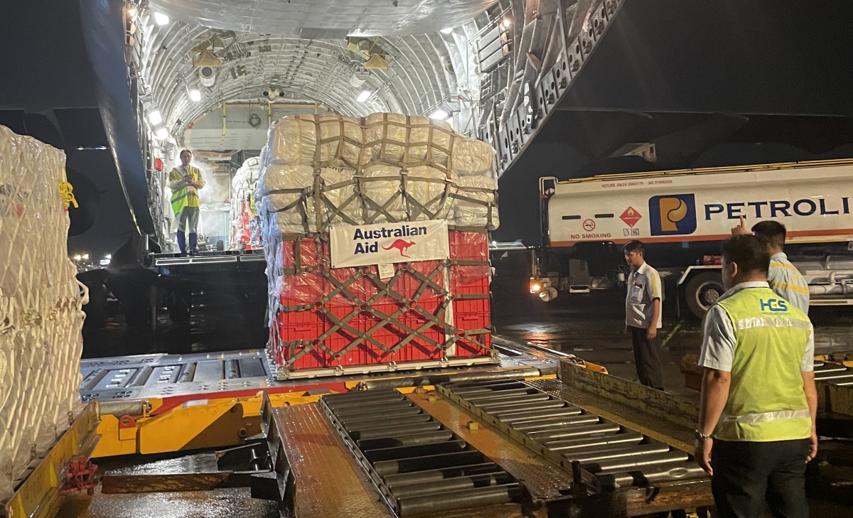 foreign relief aid pouring into typhoon yagi-hit localities picture 1