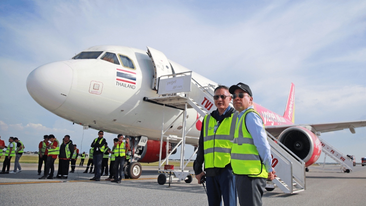 da nang bangkok flight undergoes strict security checks due to bomb threat picture 1