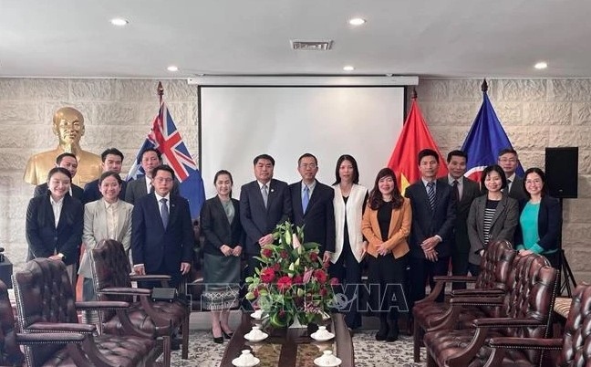 vietnam, laos uphold mutual support, solidarity picture 1