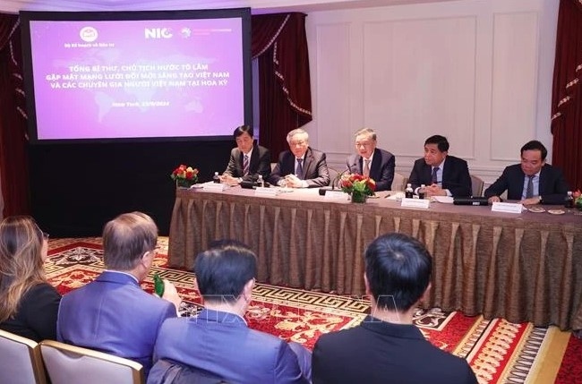 vietnamese leader meets with members of vietnam innovation network in us picture 1