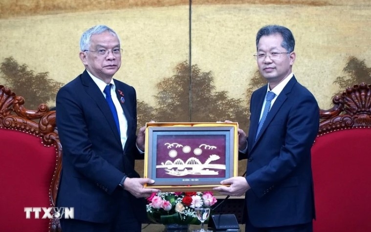 da nang, lao localities boost cooperation picture 1