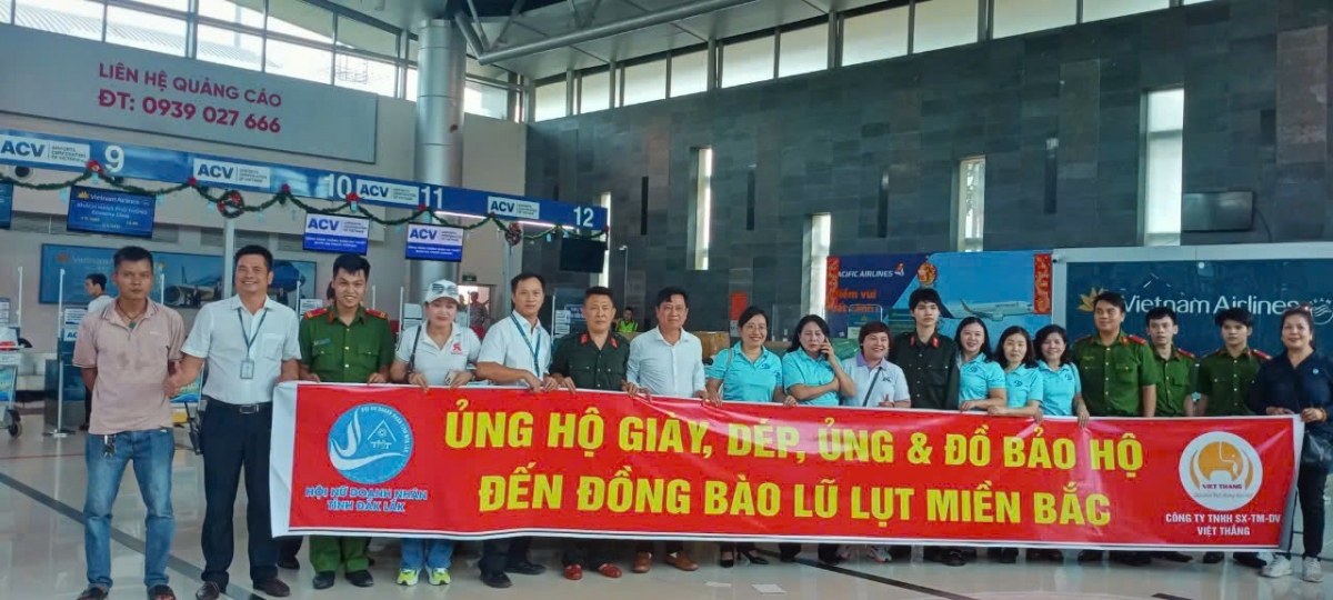 cac hang hang khong van chuyen gan 50 tan hang cuu tro den dong bao vung lu lut hinh anh 4