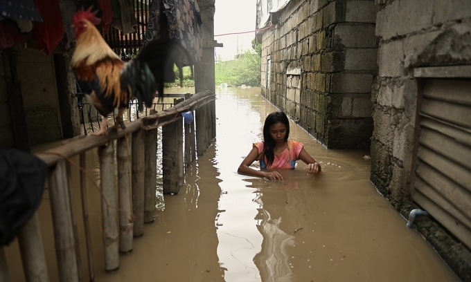 philippines tim kiem 15 ngu dan mat tich tren bien do bao yagi hinh anh 1