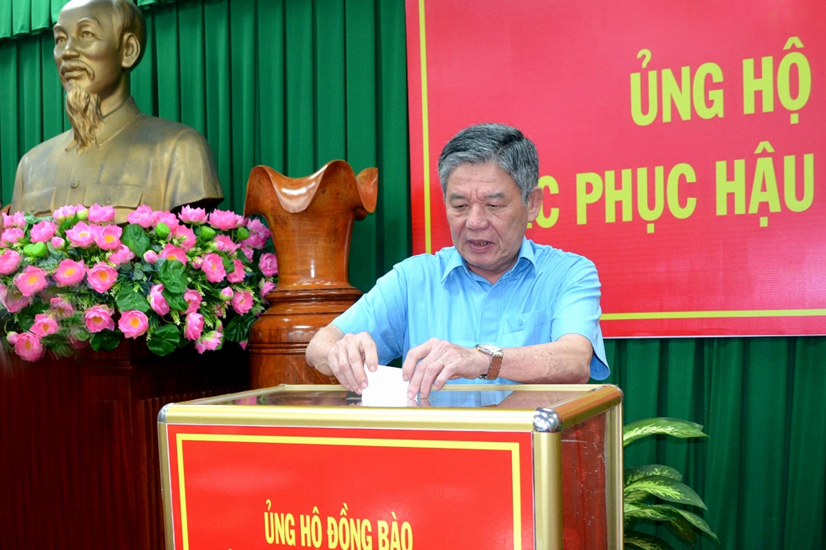 tra vinh gui ung ho 4,5 ty dong giup cac tinh mien bac khac phuc hau qua do bao hinh anh 1