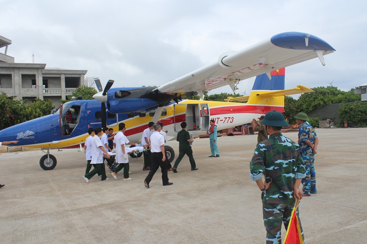 lam chu nhung canh chim sat hien dai, bao ve vung chac bien dao to quoc hinh anh 3