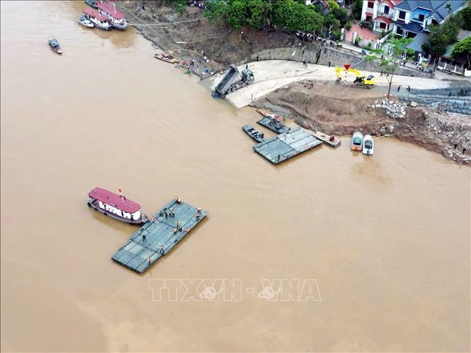 ha thuy nhip cau phao dau tien va truc vot nhip cau phong chau bi sap hinh anh 2