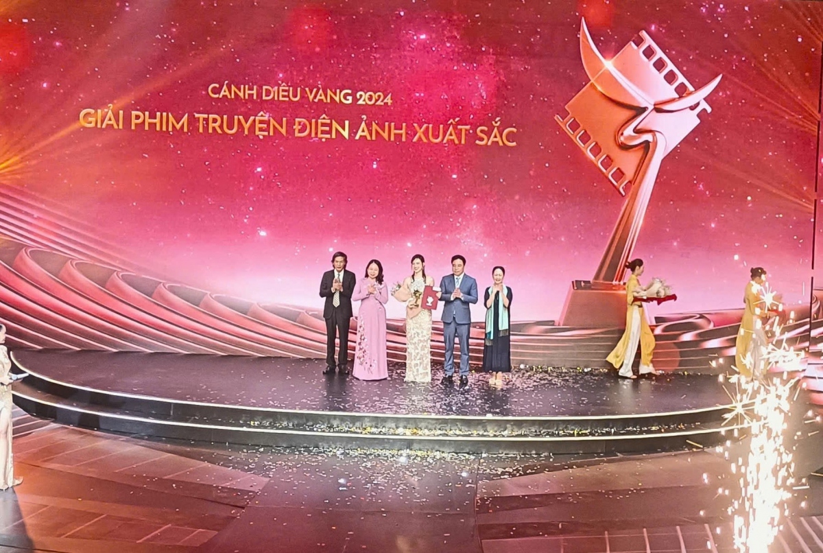  mai cua tran thanh vuot Dao, pho va piano gianh giai canh dieu vang 2024 hinh anh 1